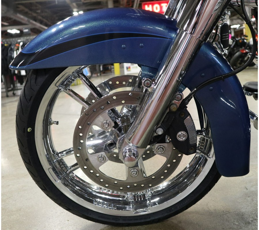 2014 Harley-Davidson Street Glide®