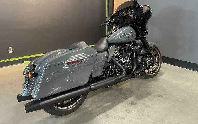 2022 Harley-Davidson® Street Glide® ST Gunship Gray
