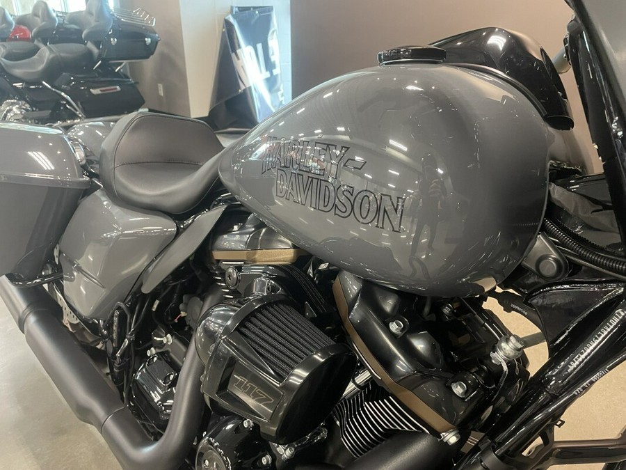 2022 Harley-Davidson® Street Glide® ST Gunship Gray