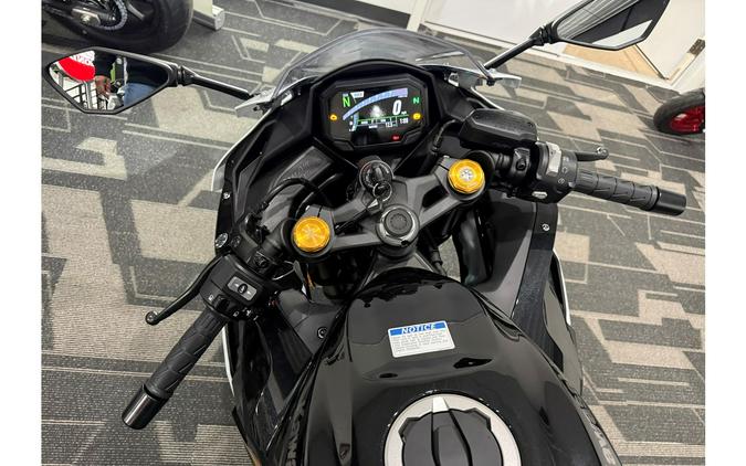 2026 Ninja® ZX™-4RR ABS - Kawasaki