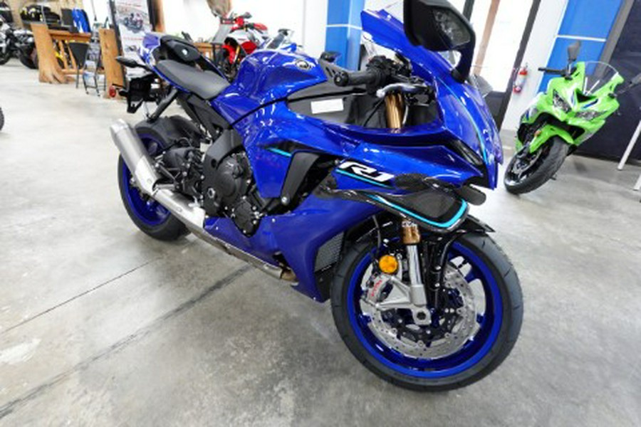 2026 Yamaha YZF-R1