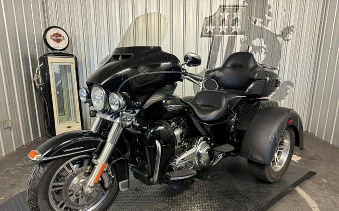 2014 Harley-Davidson TRI GLIDE ULTRA CLASSIC
