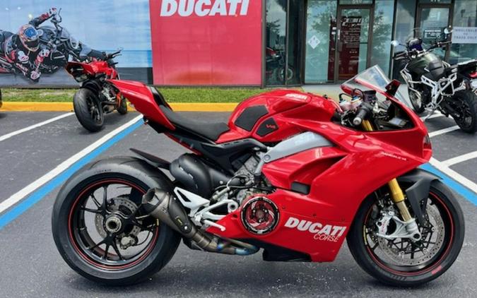 2018 Ducati Panigale V4 S