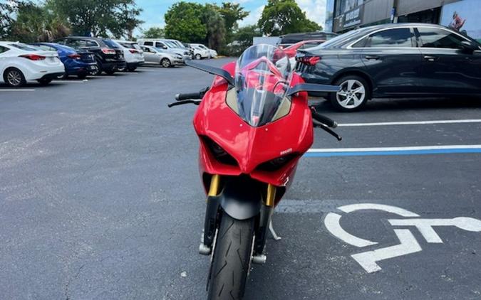 2018 Ducati Panigale V4 S