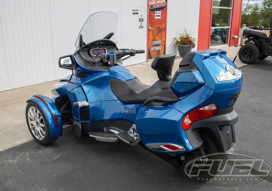 2018 Can-Am Spyder RT 6-Speed Semi-Automatic With Reverse (SE