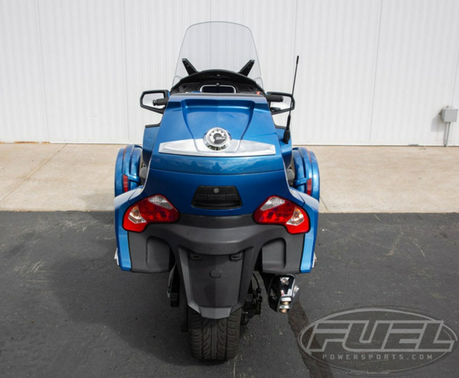 2018 Can-Am Spyder RT 6-Speed Semi-Automatic With Reverse (SE