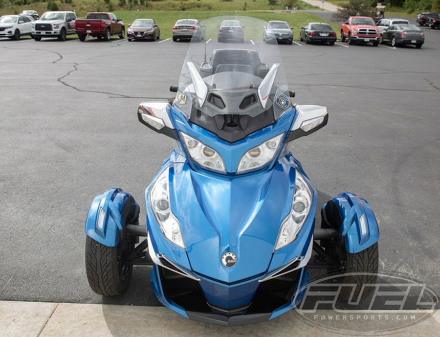 2018 Can-Am Spyder RT 6-Speed Semi-Automatic With Reverse (SE