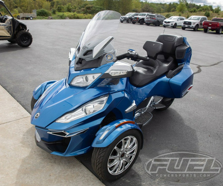 2018 Can-Am Spyder RT 6-Speed Semi-Automatic With Reverse (SE