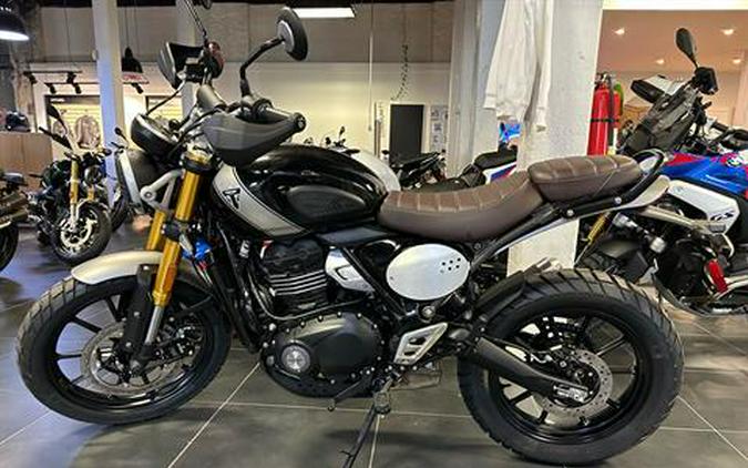 2024 Triumph Scrambler 400 X