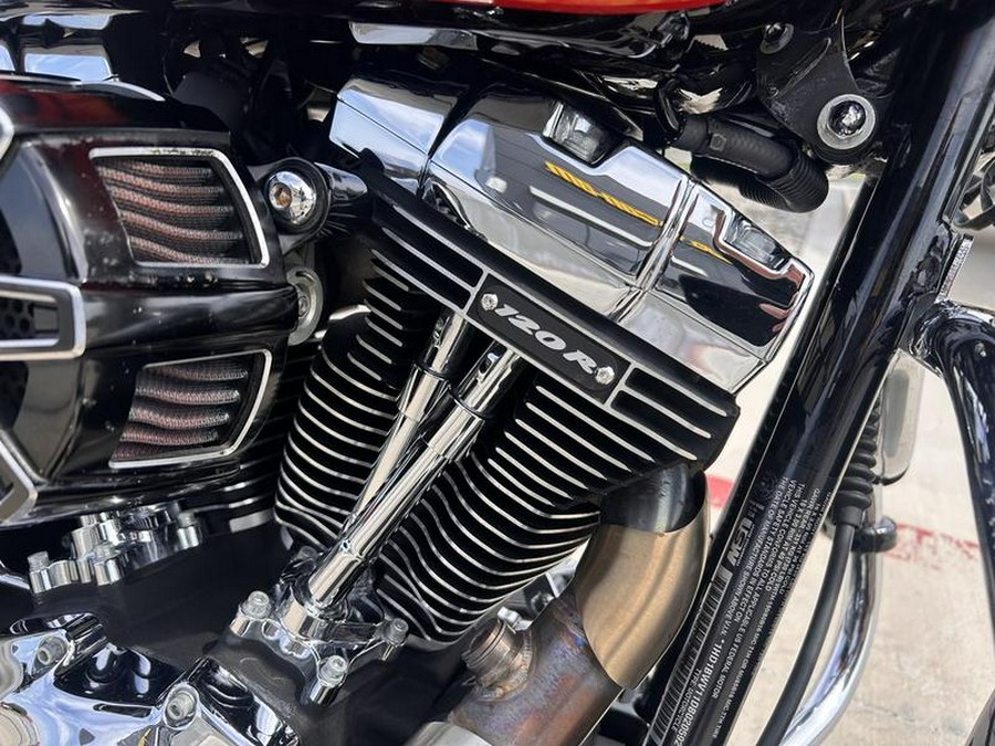 2013 Harley-Davidson® FLSTC - Heritage Softail® Classic