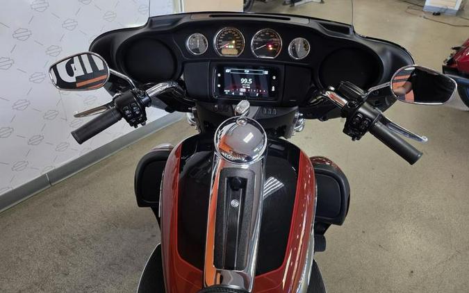 2024 Harley-Davidson® FLHTCUTG - Tri Glide® Ultra