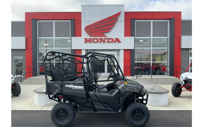 2026 Honda PIONEER 700-4 DELUXE