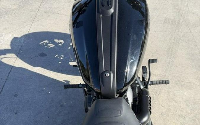 2025 Indian Motorcycle® Scout® Bobber Black Metallic