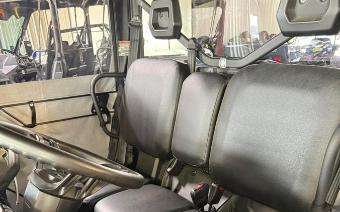 2026 Can-Am Defender DPS HD7