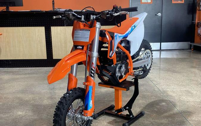 2024 KTM SX-E 3