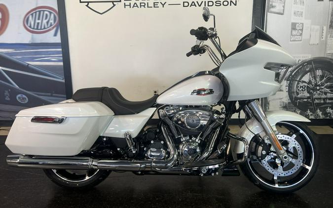 2024 Harley-Davidson Road Glide® White Onyx Pearl FLTRX