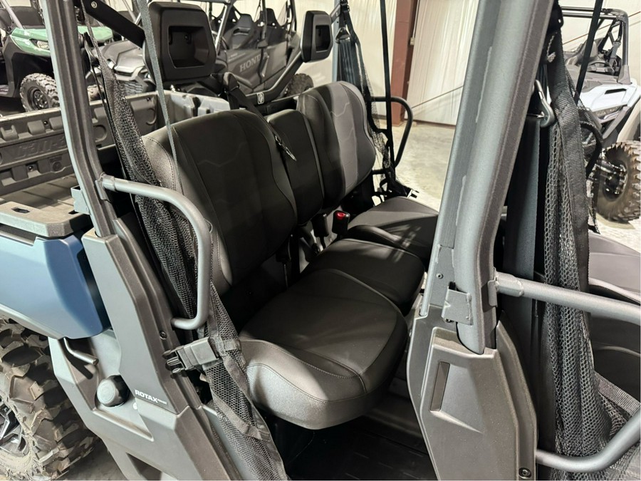 2025 Can-Am Defender MAX XT HD9