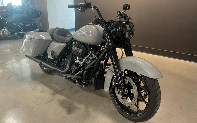 2025 Harley-Davidson® Road King® Special Billiard Gray