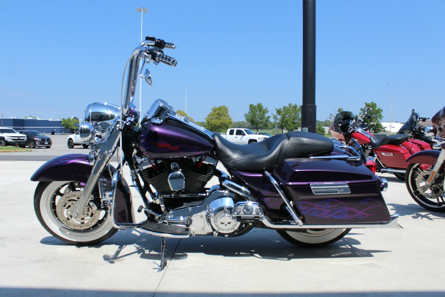 2005 Harley-Davidson FLHRCI Road King® Classic