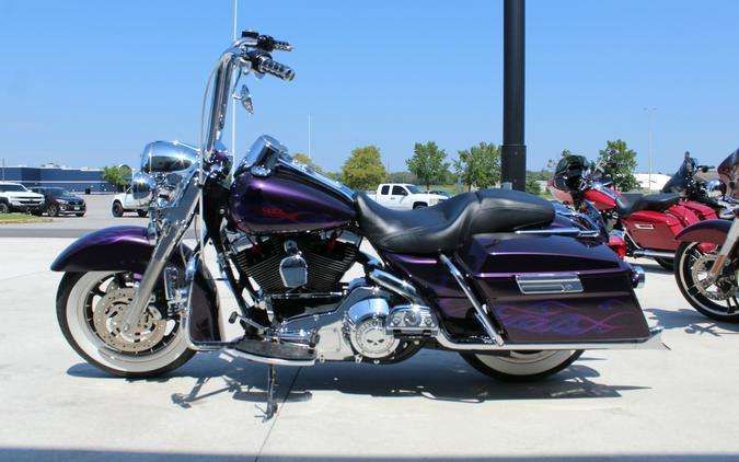 2005 Harley-Davidson FLHRCI Road King® Classic