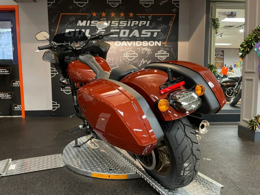 FXLRST 2024 Low Rider® ST