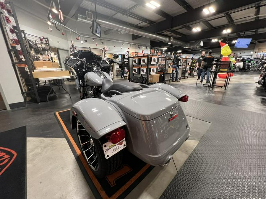 2024 Harley-Davidson® FLTRT - Road Glide® 3