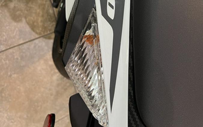 2027 Suzuki GSX-R 600