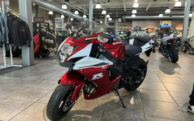 2027 Suzuki GSX-R 600