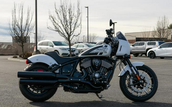 2024 Indian Motorcycle® Sport Chief Ghost White Metallic Smoke