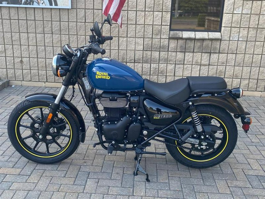 2024 Royal Enfield Meteor 350 Fireball Blue