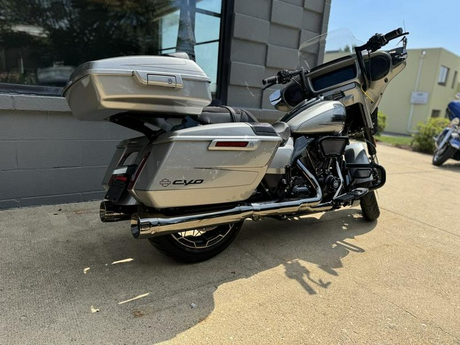 2023 Harley-Davidson® FLHXSE - CVO™ Street Glide®