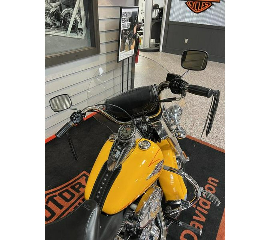 2011 Harley-Davidson® FLSTC - Heritage Softail® Classic