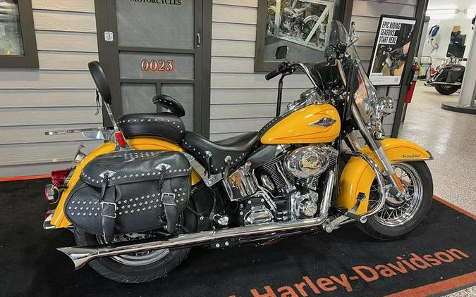 2011 Harley-Davidson® FLSTC - Heritage Softail® Classic