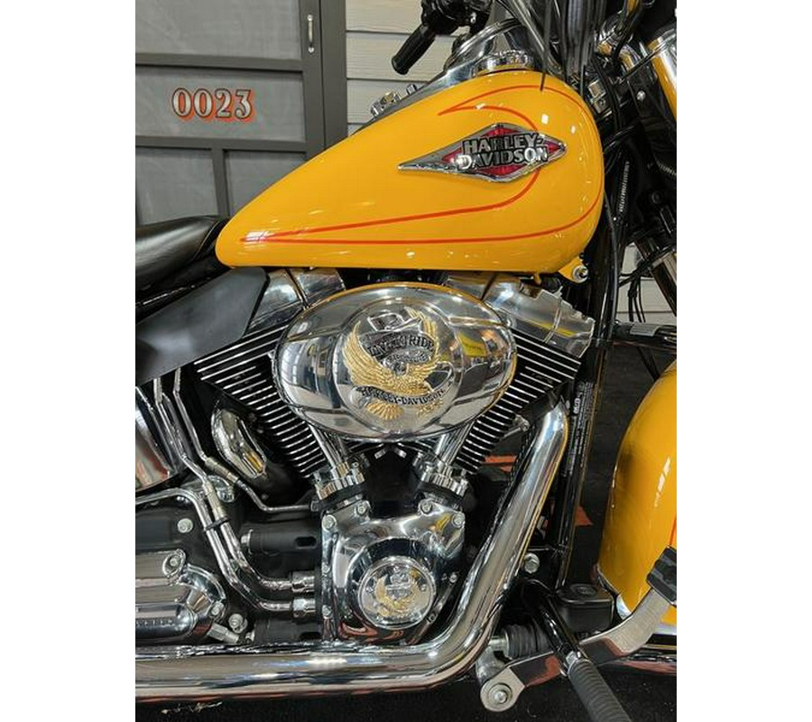 2011 Harley-Davidson® FLSTC - Heritage Softail® Classic
