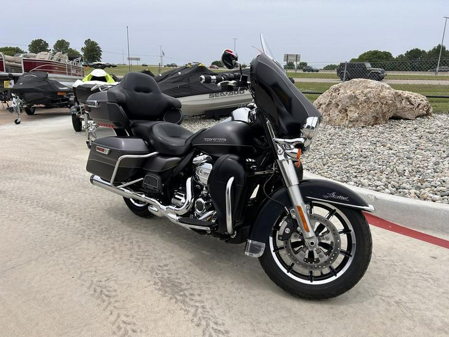 2017 Harley-Davidson® FLHTK - Ultra Limited
