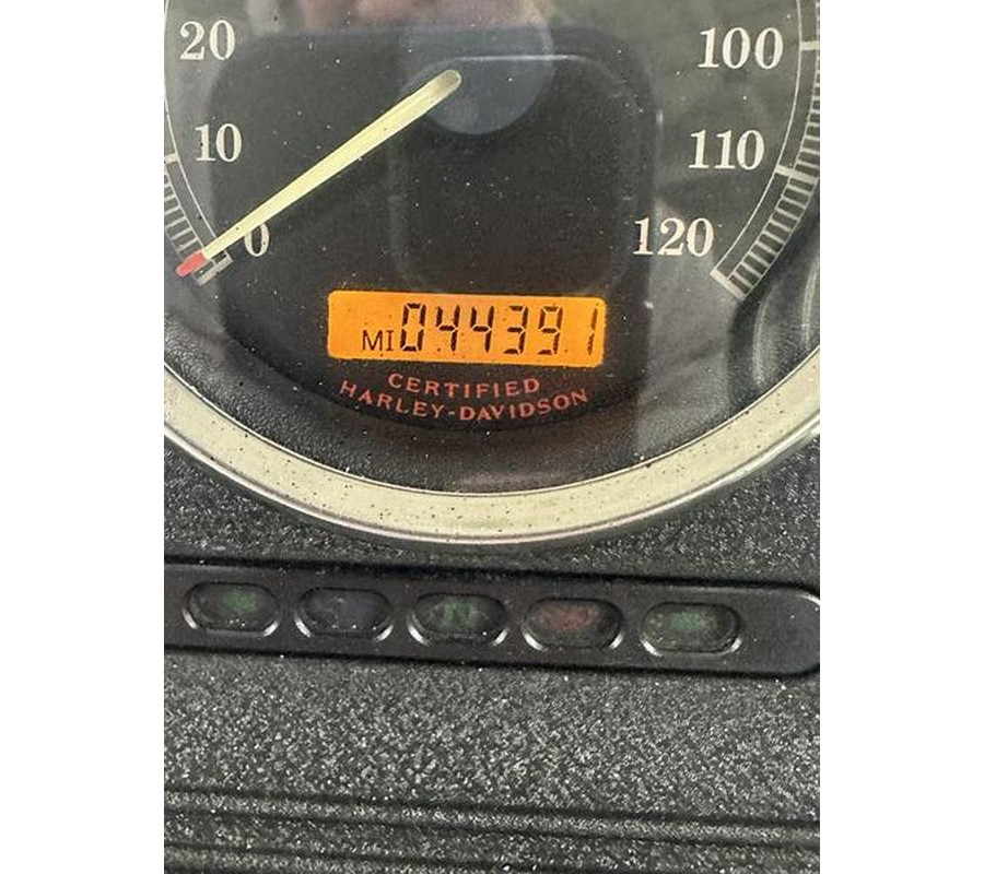 2006 Harley-Davidson® FXDI - Dyna® Super Glide