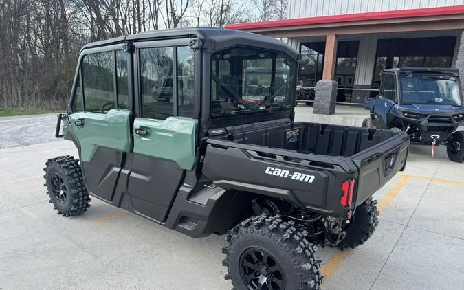 2026 Can-Am Defender MAX DPS CAB HD10