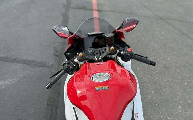 2026 Yamaha YZF-R7 70th Anniversary Edition