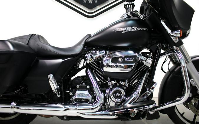 2017 Harley Davidson Street Glide Special FLHXS