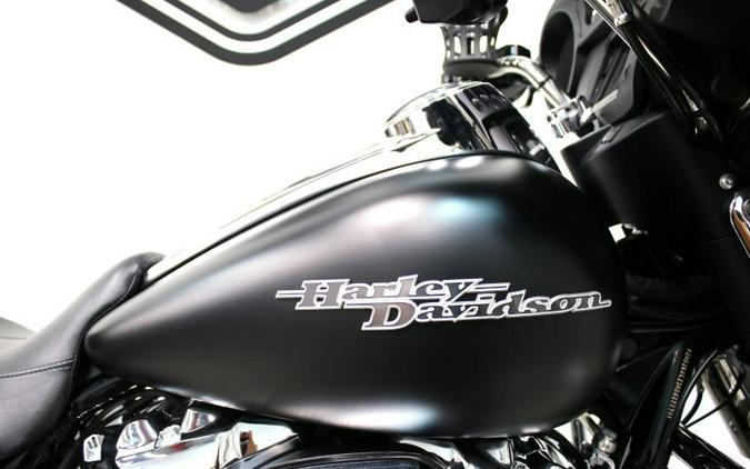 2017 Harley Davidson Street Glide Special FLHXS