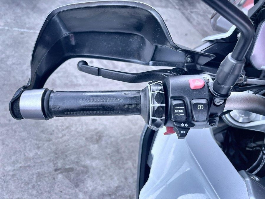 2020 BMW F 900 XR