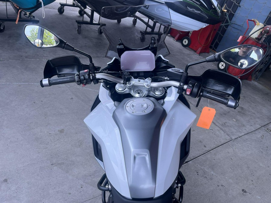 2020 BMW F 900 XR