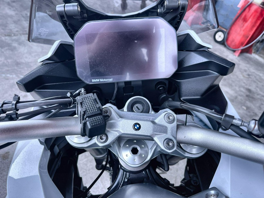 2020 BMW F 900 XR