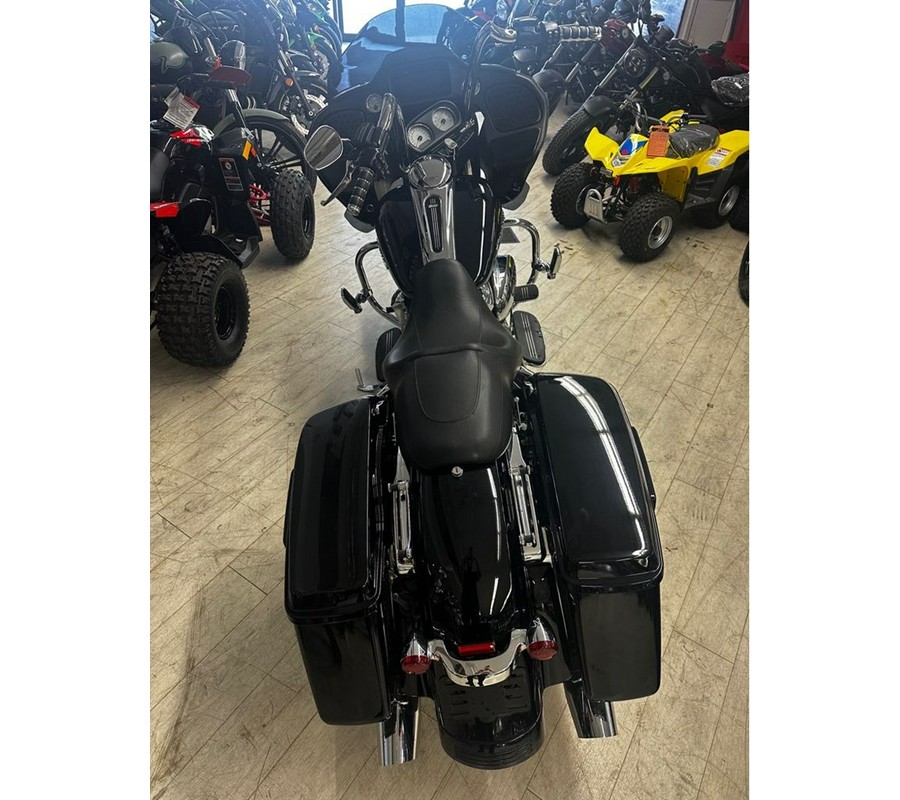 2019 Harley-Davidson® Road Glide Base