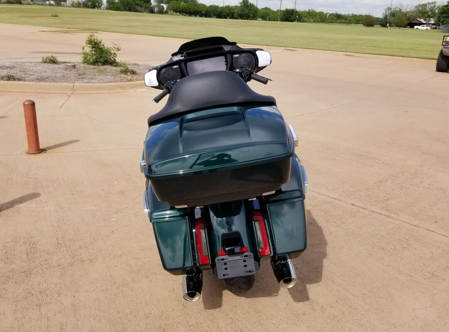 ACCESSORIZED! 2024 Harley-Davidson® Street Glide® Alpine Green