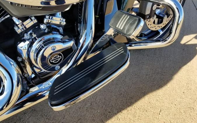 ACCESSORIZED! 2024 Harley-Davidson® Street Glide® Alpine Green