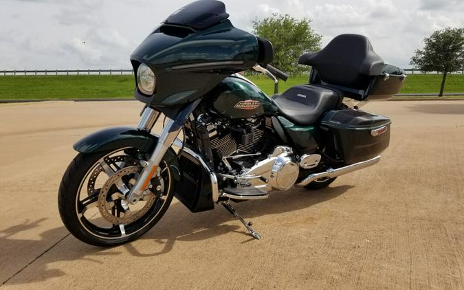 ACCESSORIZED! 2024 Harley-Davidson® Street Glide® Alpine Green