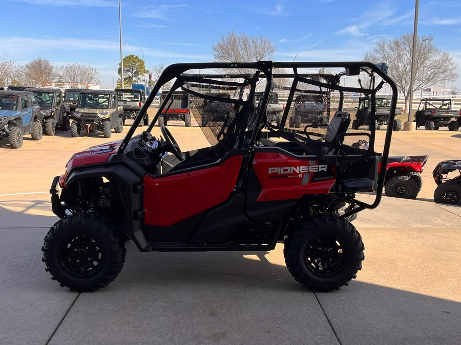 2024 Honda Pioneer 1000-5 Deluxe