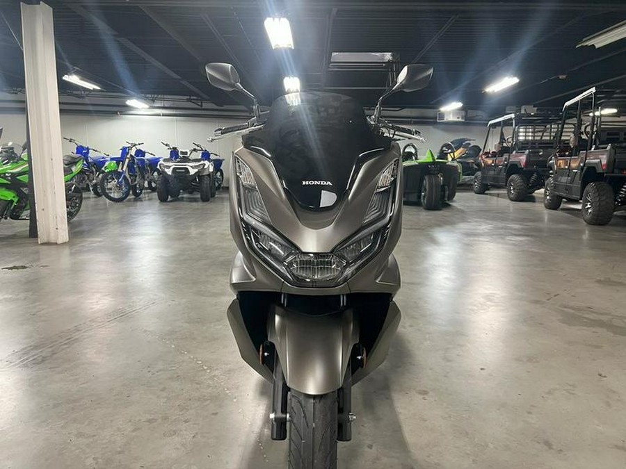 2024 Honda® PCX