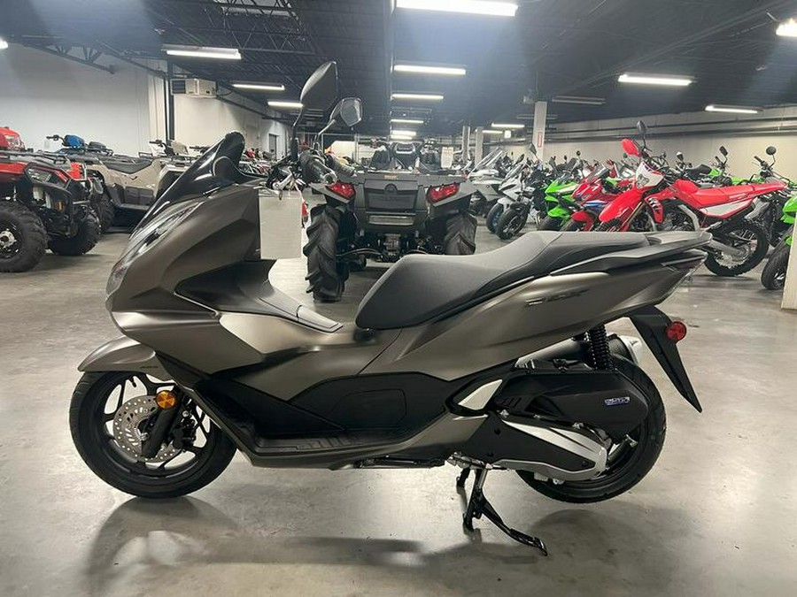 2024 Honda® PCX